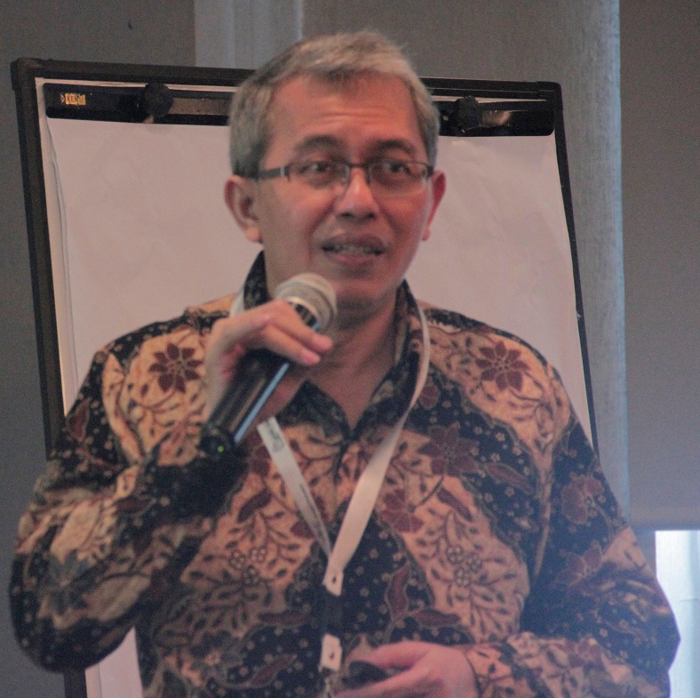 Farial Indra, MD